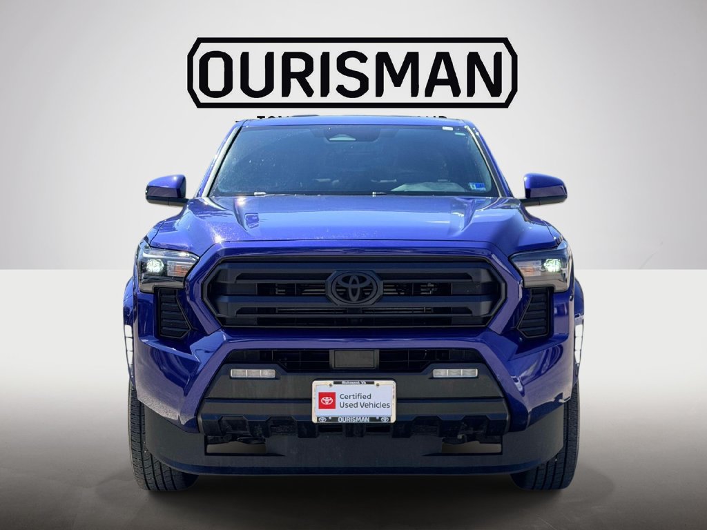 Certified 2025 Toyota Tacoma SR5 AWD/4WD image 24