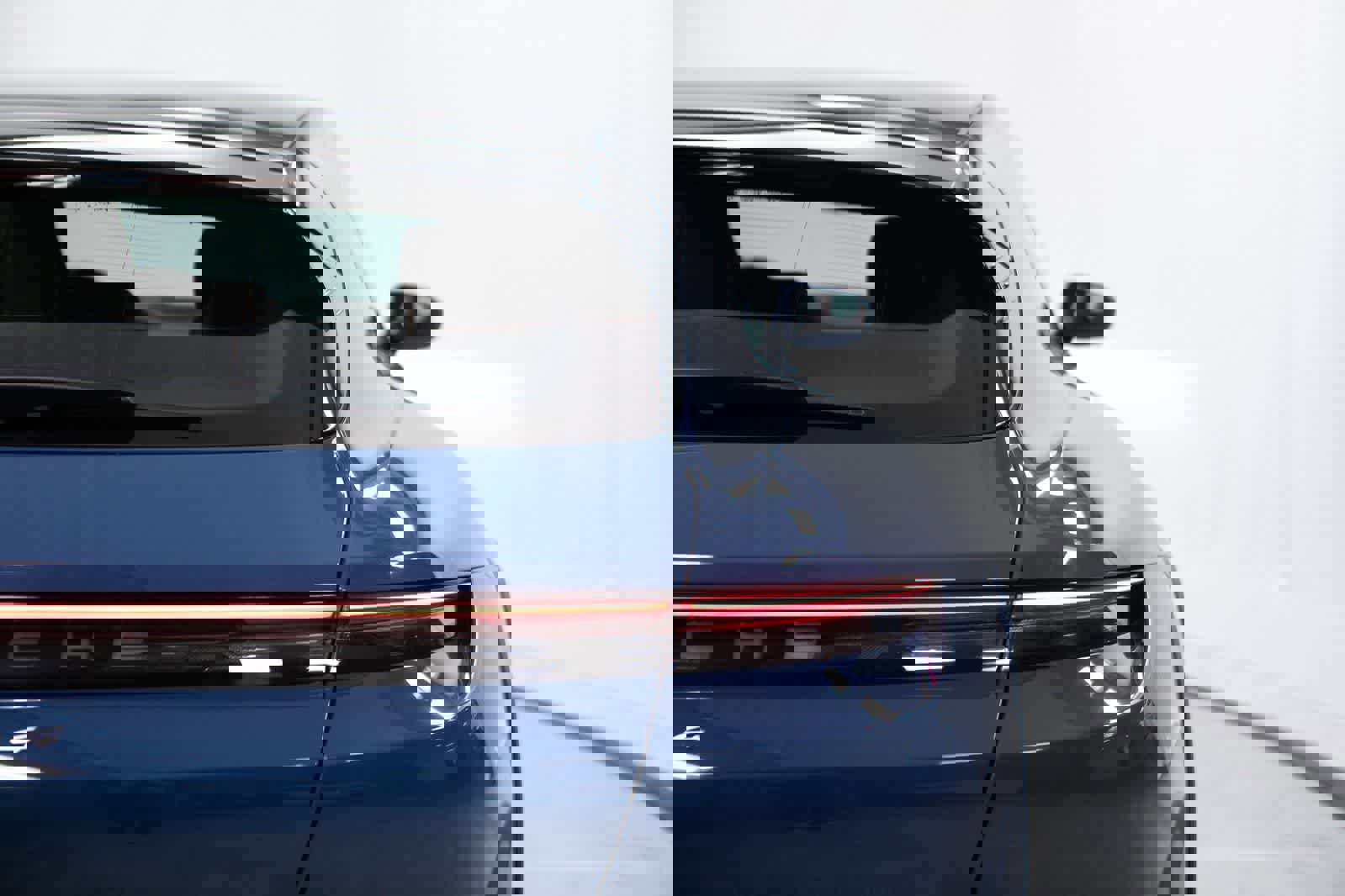 Certified 2023 Porsche Taycan 4 Cross Turismo image 37