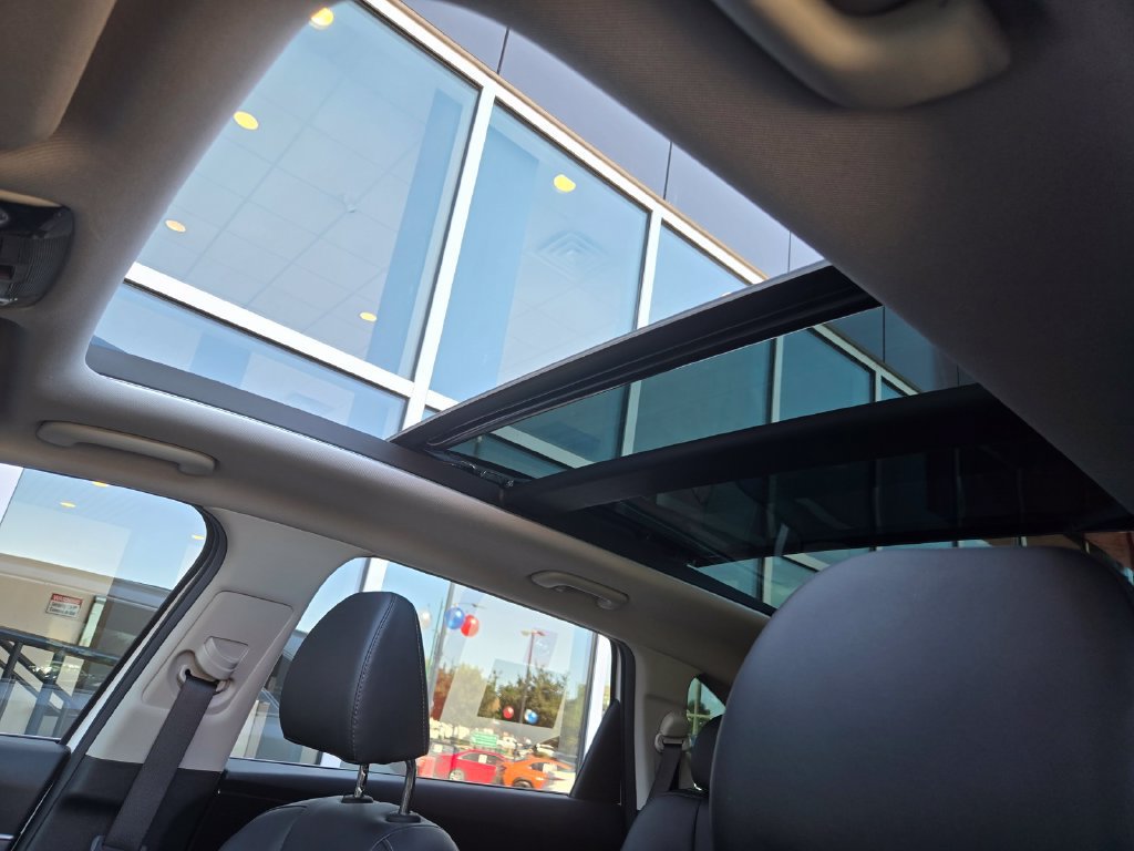 Used 2025 Kia Sorento EX w/ EX Panoramic Sunroof Package FWD image 20