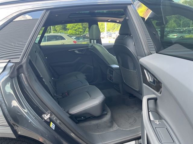 New 2025 Audi Q8 Premium Plus image 32