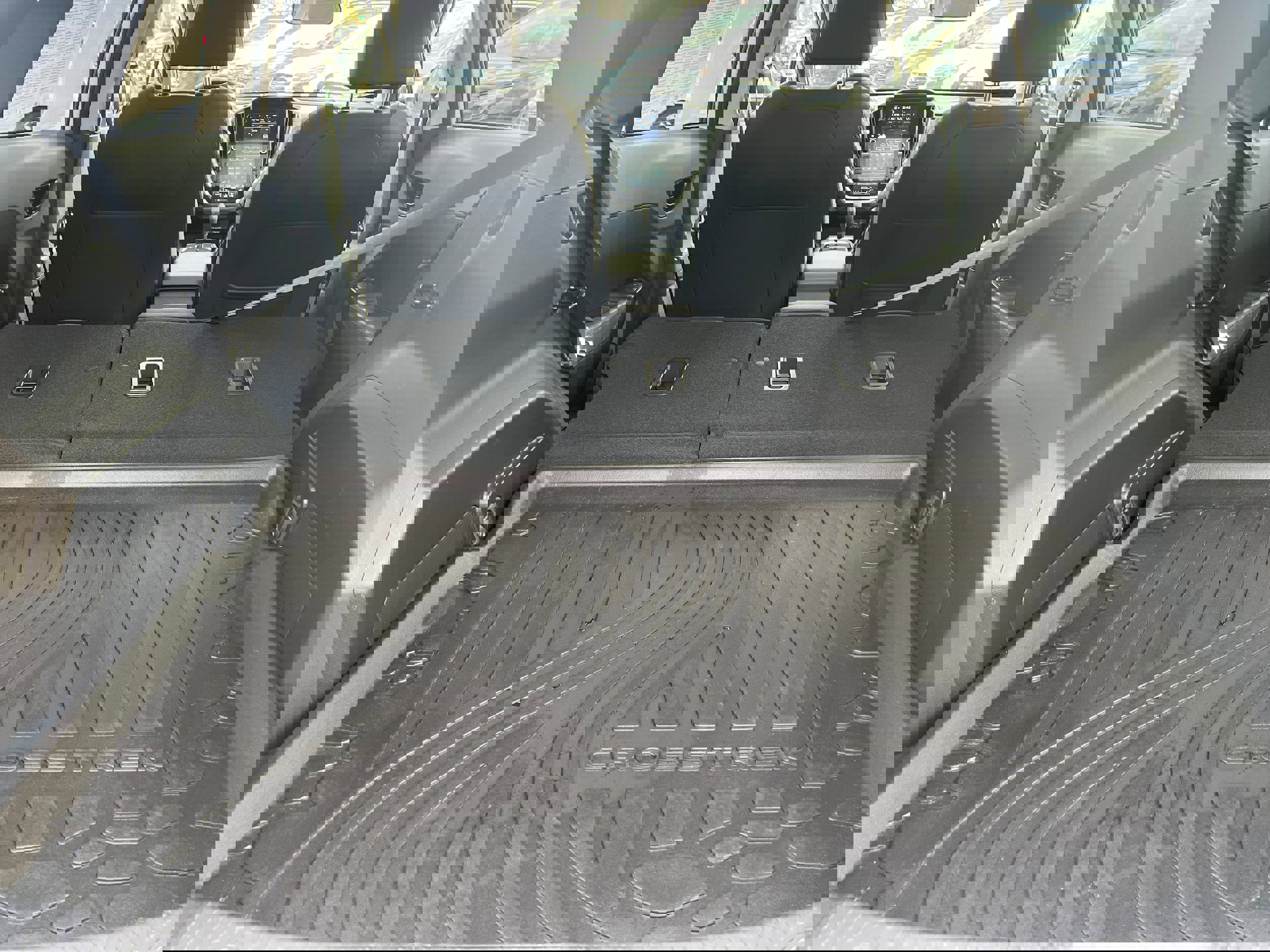 Certified 2024 Subaru Crosstrek 2.0i Premium image 12