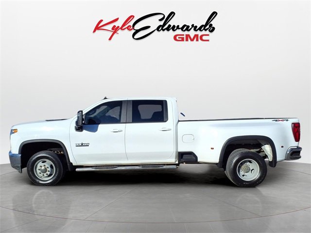 Used 2021 Chevrolet Silverado 3500 LT w/ Texas Edition image 4