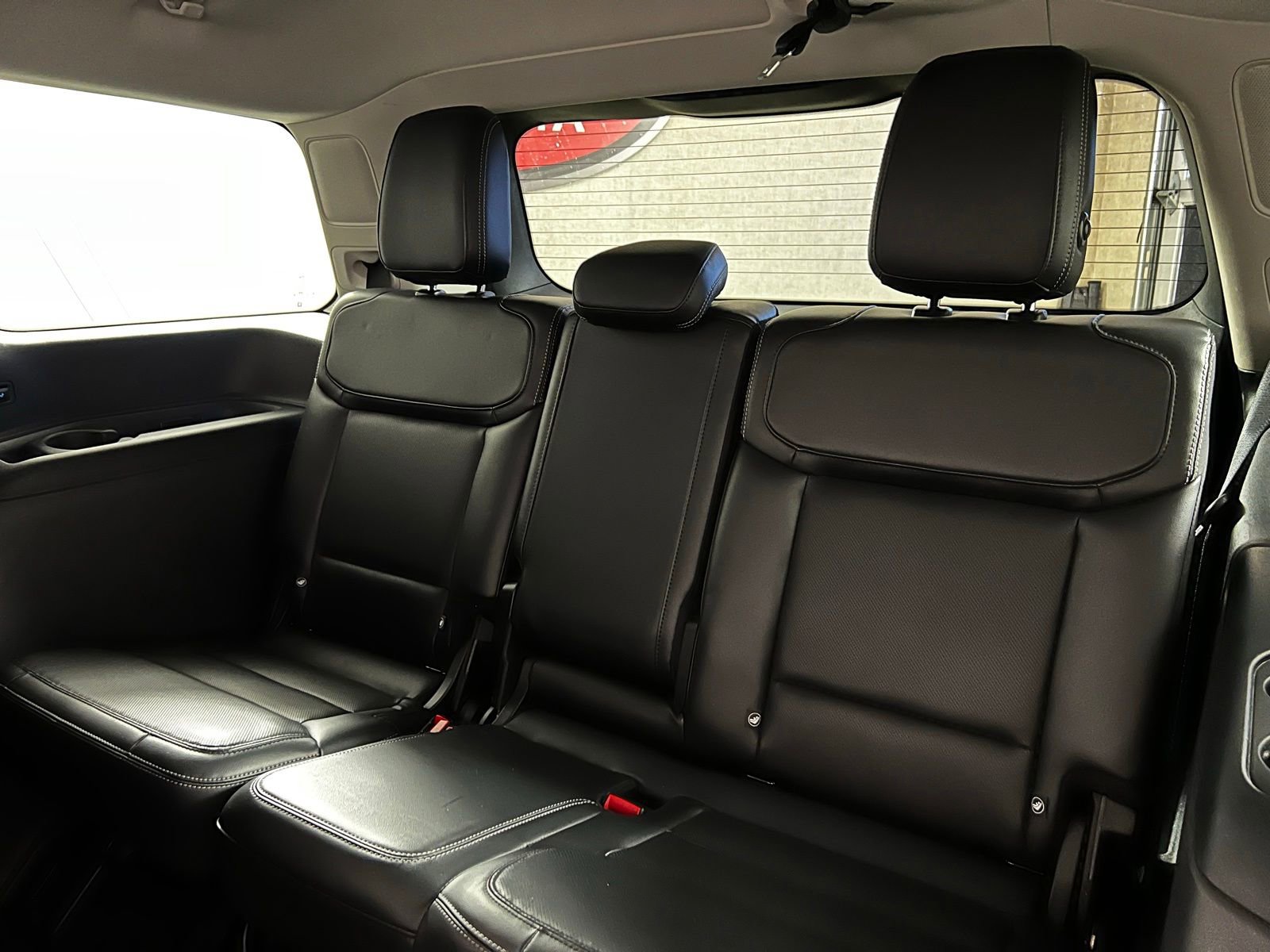 Used 2025 Ford Expedition Platinum AWD/4WD image 26