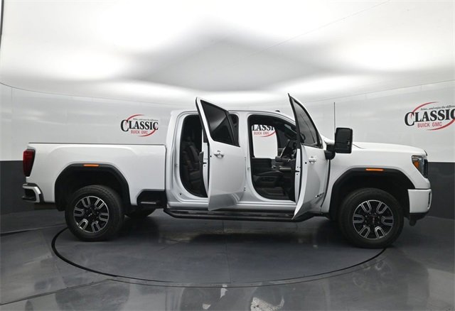 Used 2023 GMC Sierra 2500 AT4 image 31