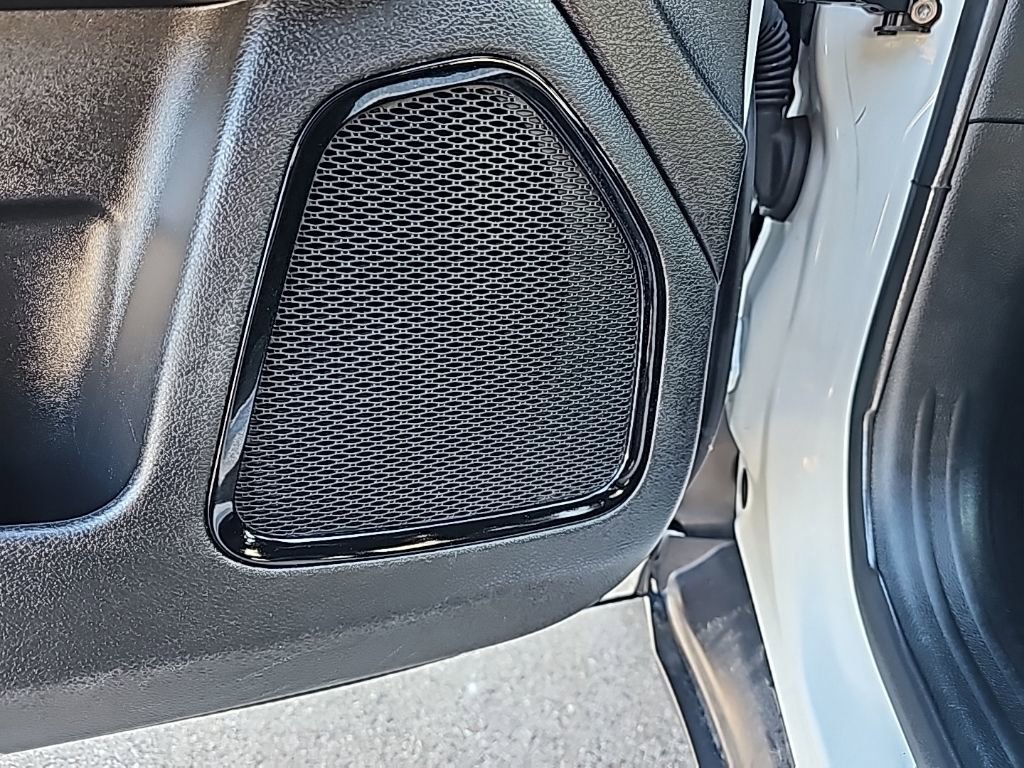 Used 2025 Jeep Compass Limited image 12