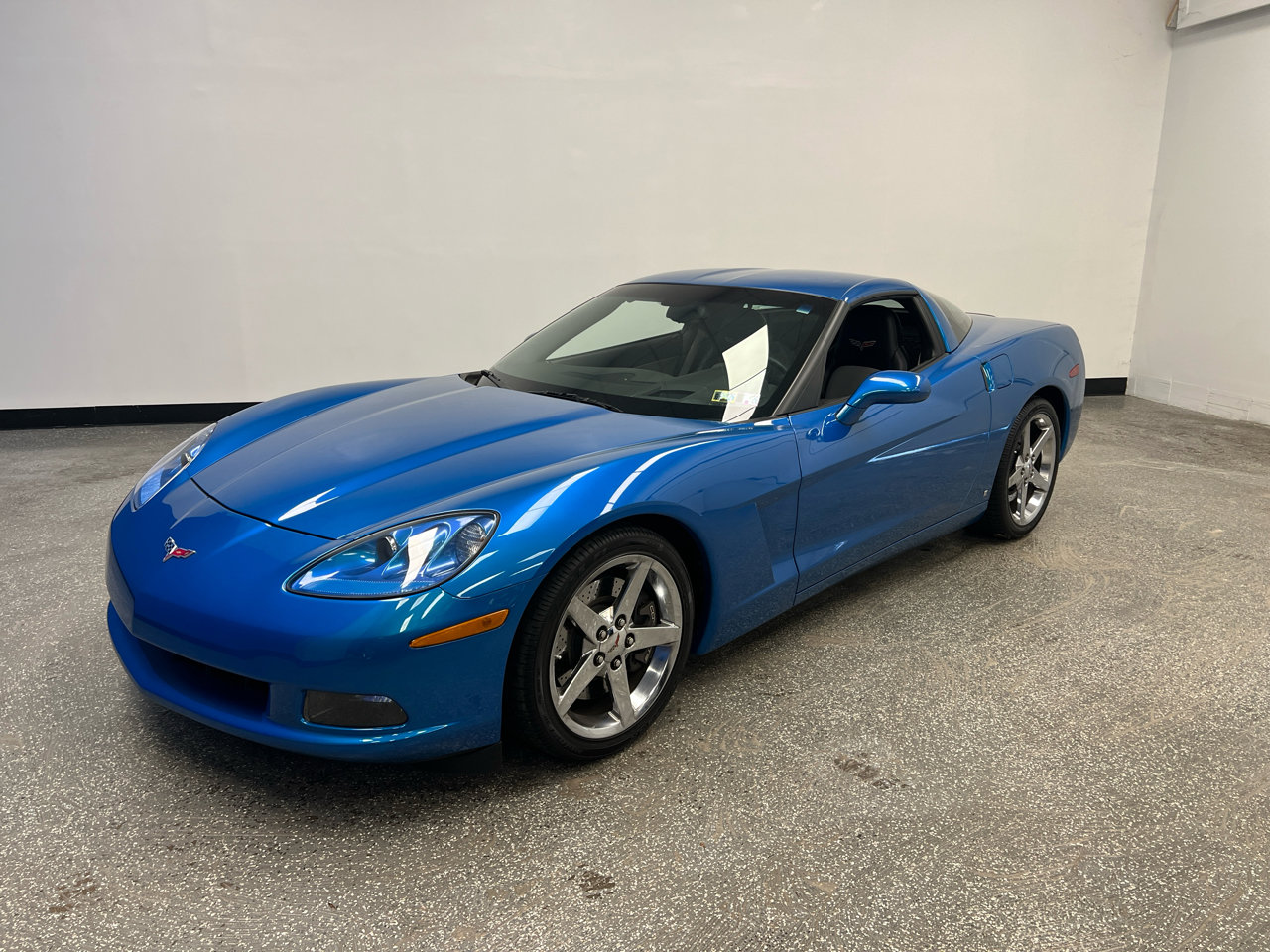 Used 2008 Chevrolet Corvette Coupe w/ Preferred Equipment Group image 38