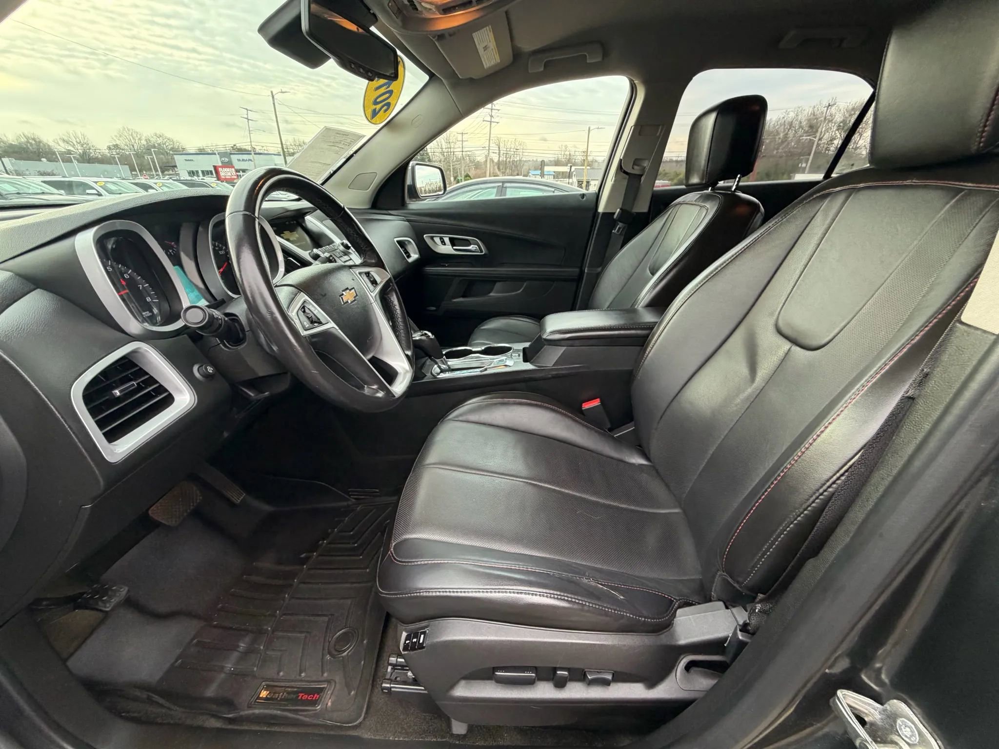 Used 2017 Chevrolet Equinox Premier w/ Enhanced Convenience Package image 20