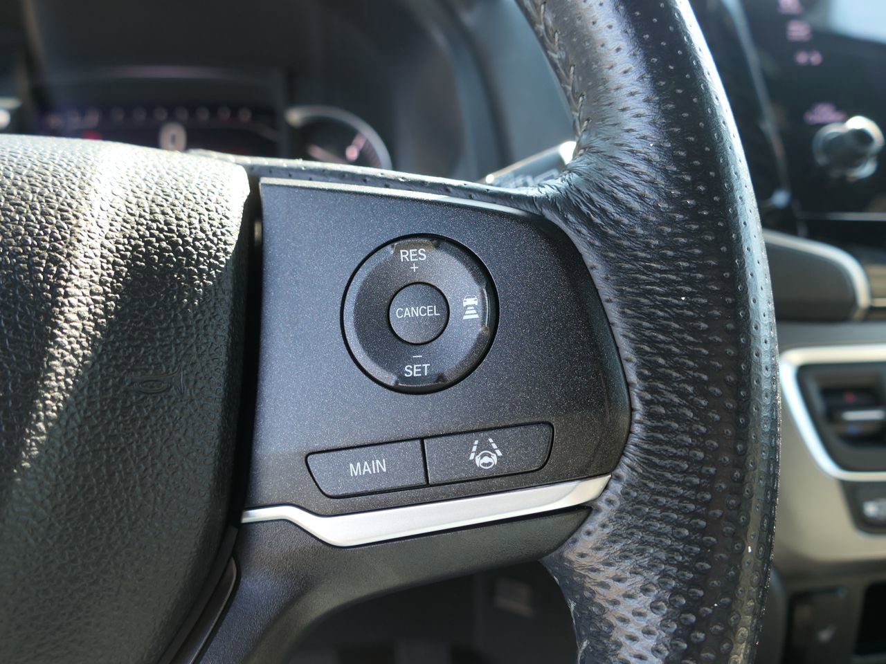 Used 2023 Honda Passport EX-L image 21