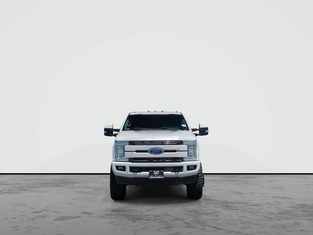 Used 2017 Ford F350 Lariat w/ Lariat Ultimate Package AWD/4WD image 3