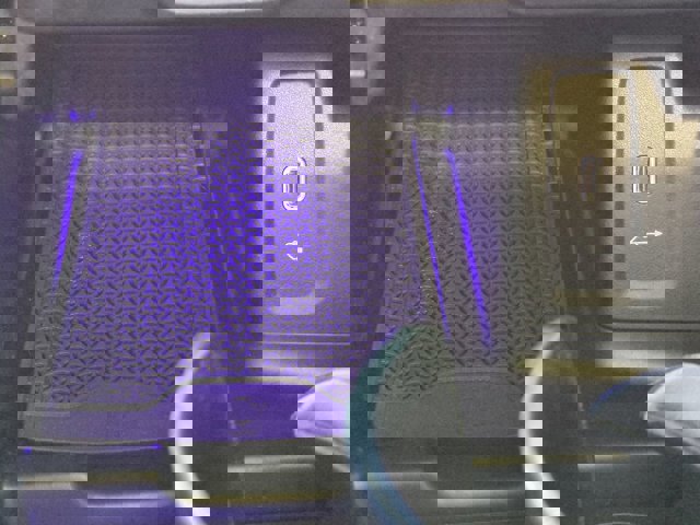 Certified 2023 Mercedes-Benz GLC 300 GLC 300 w/ AMG Line image 23