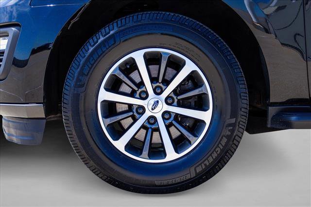 Used 2018 Ford Expedition XLT AWD/4WD image 9