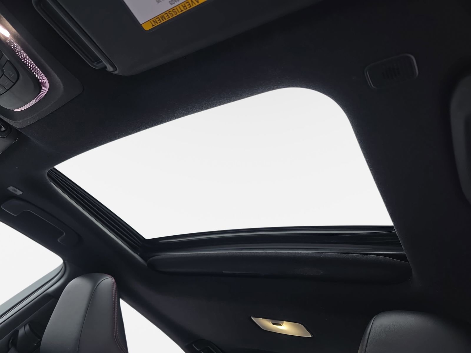 Used 2025 Toyota Corolla XSE image 28