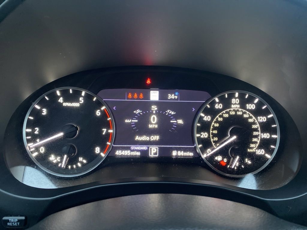 Used 2022 INFINITI QX50 Sensory image 7