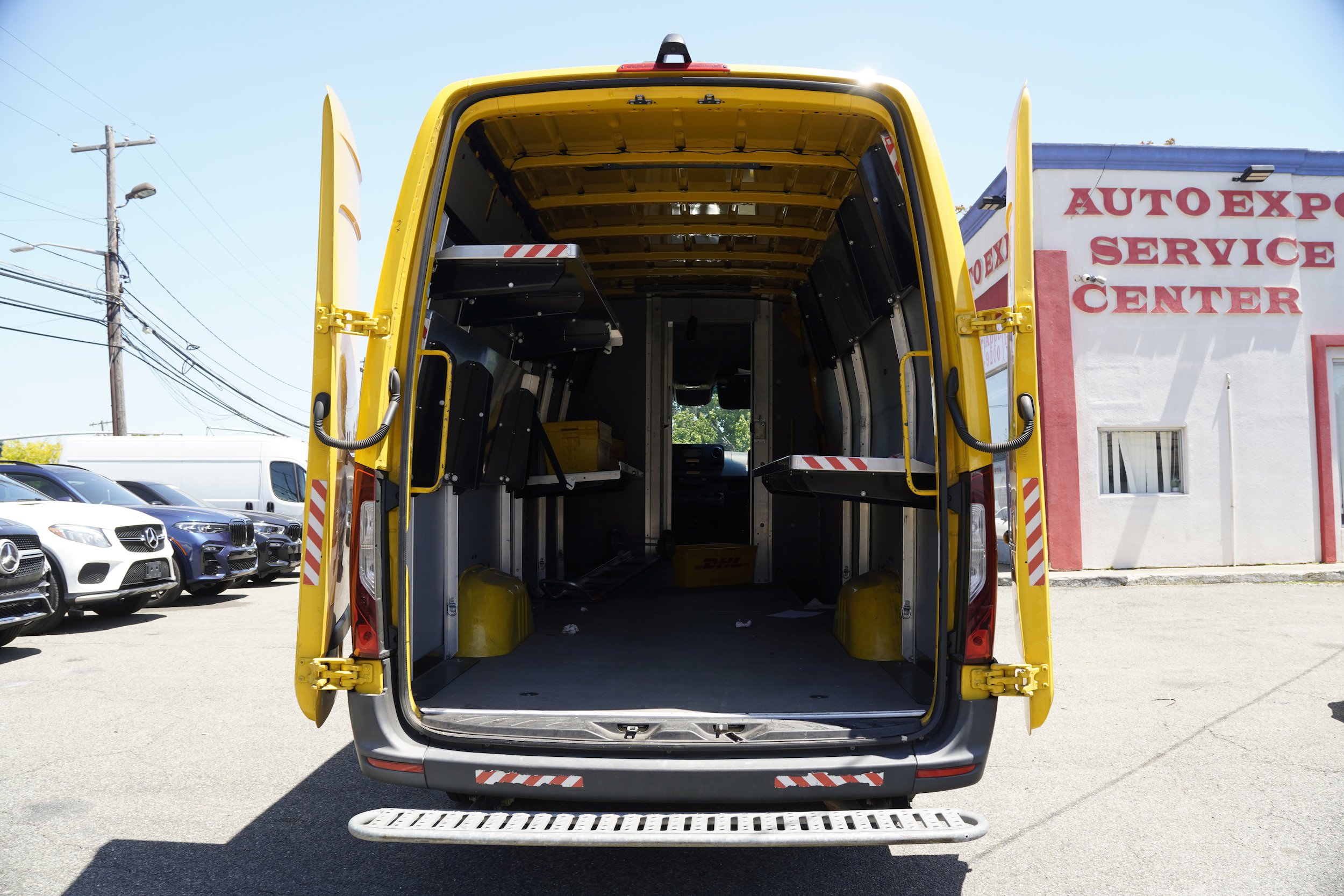 Used 2021 Mercedes-Benz Sprinter 2500 w/ Acoustic Package image 10