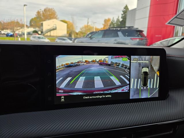 New 2026 Nissan Kicks SR w/ SR Premium Package image 17