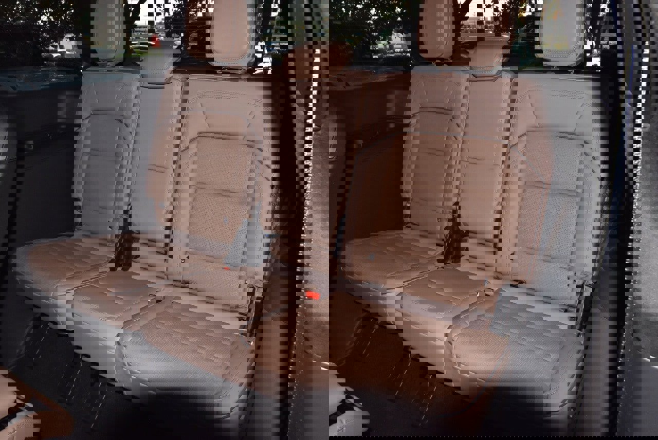 Certified 2025 Lincoln Navigator Black Label image 15