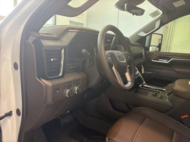 New 2026 GMC Sierra 3500 Denali w/ Technology Package image 24