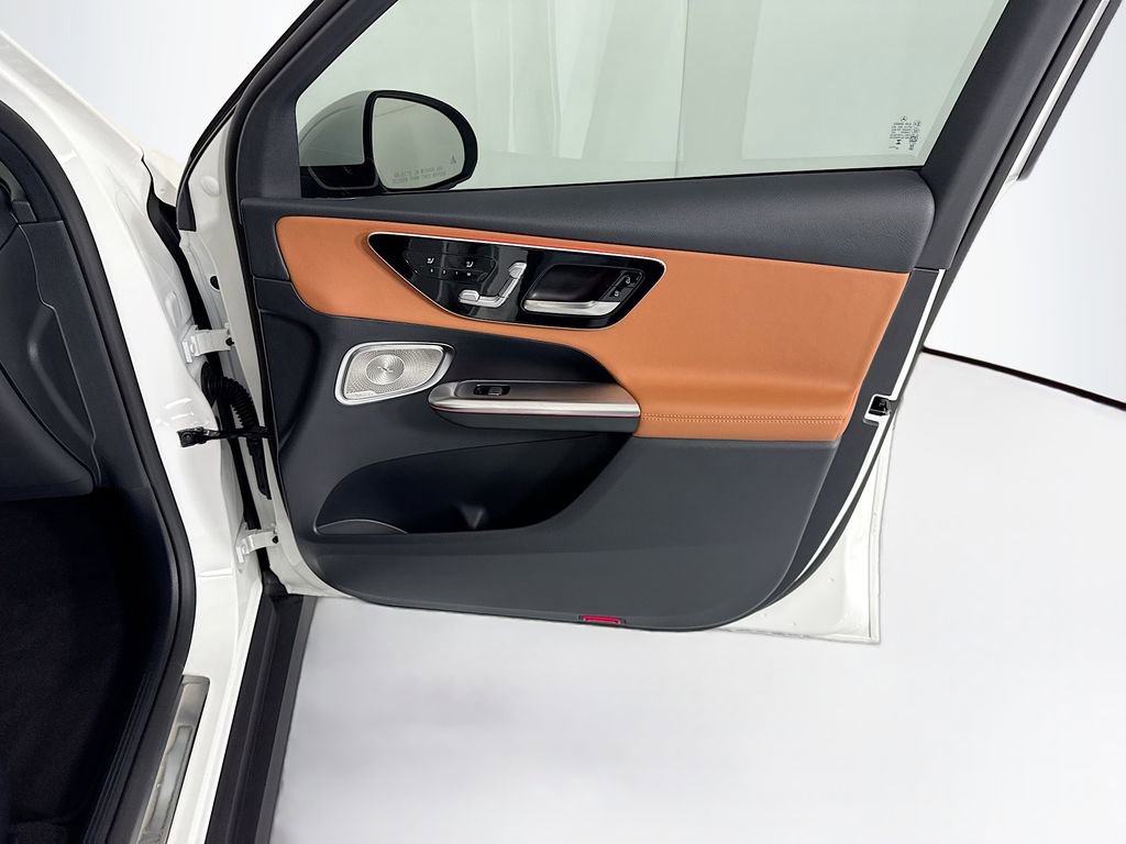 Certified 2026 Mercedes-Benz GLC 300 image 26