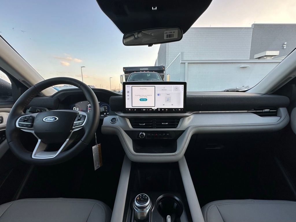 New 2026 Ford Explorer Active image 46