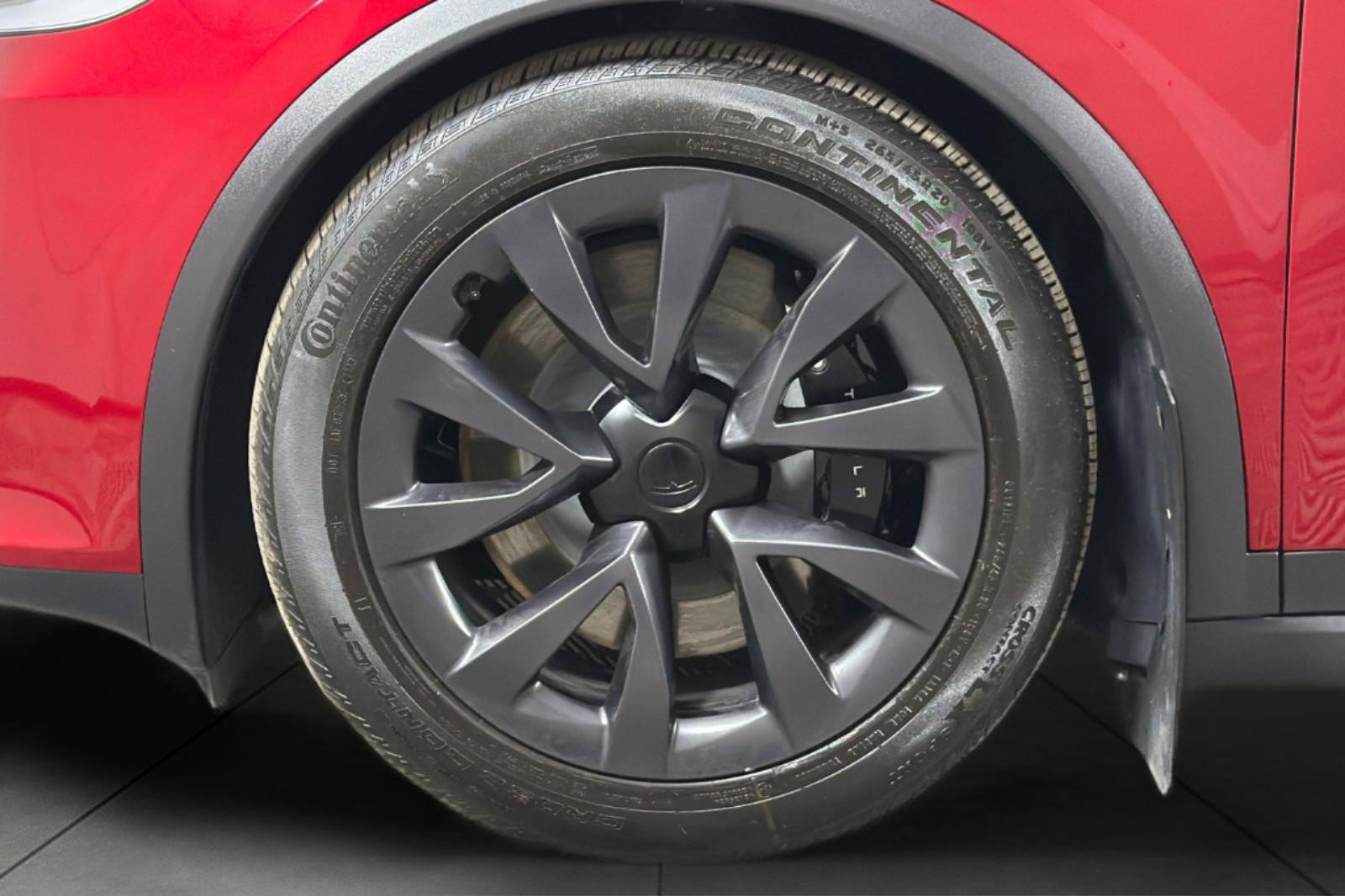 Used 2024 Tesla Model X AWD/4WD image 25