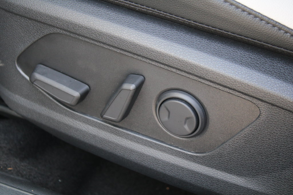 New 2027 Kia Sportage EX FWD image 23