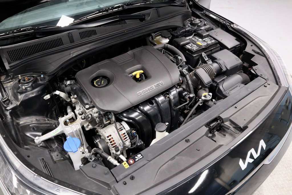 Used 2024 Kia Forte GT-Line w/ GT-Line Premium Package image 18