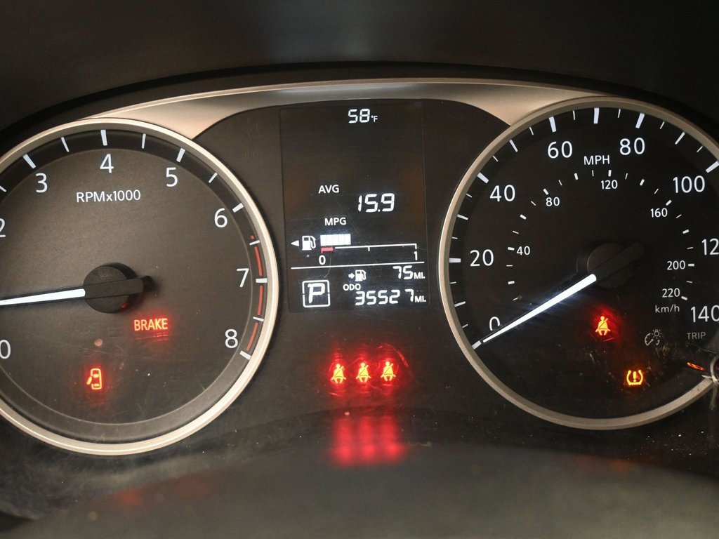 Used 2024 Nissan Kicks S image 27