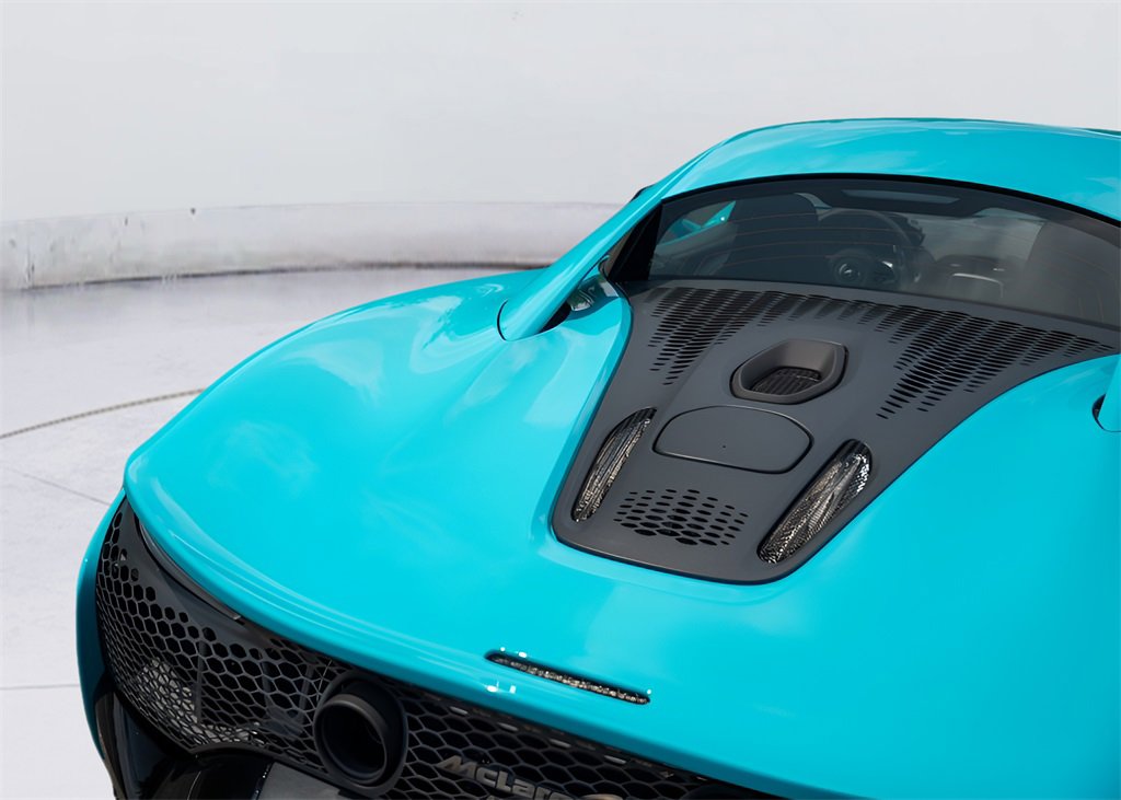 New 2025 McLaren Artura image 29