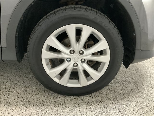 Used 2015 Toyota RAV4 Limited w/ Technology Package AWD/4WD image 15