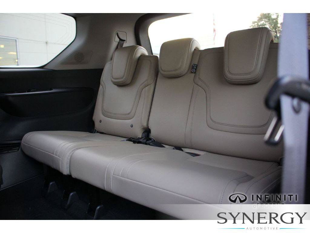 New 2026 INFINITI QX80 Pure AWD/4WD image 24