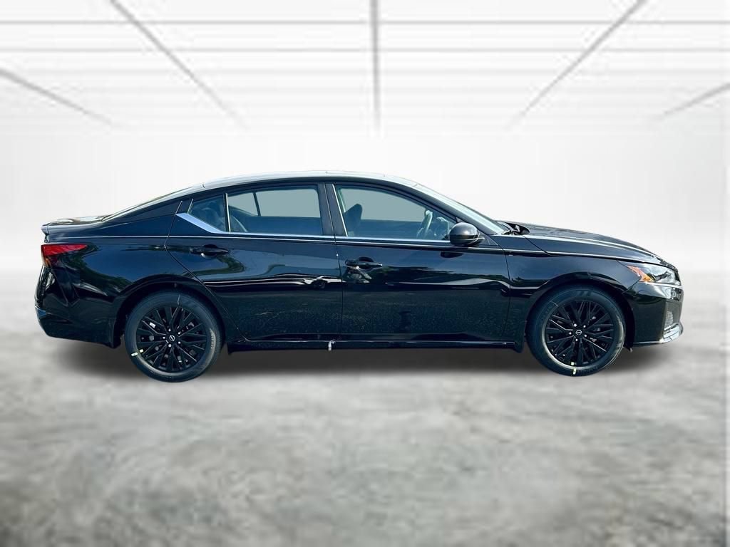 New 2026 Nissan Altima 2.5 SV w/ SV Special Edition Package FWD image 4