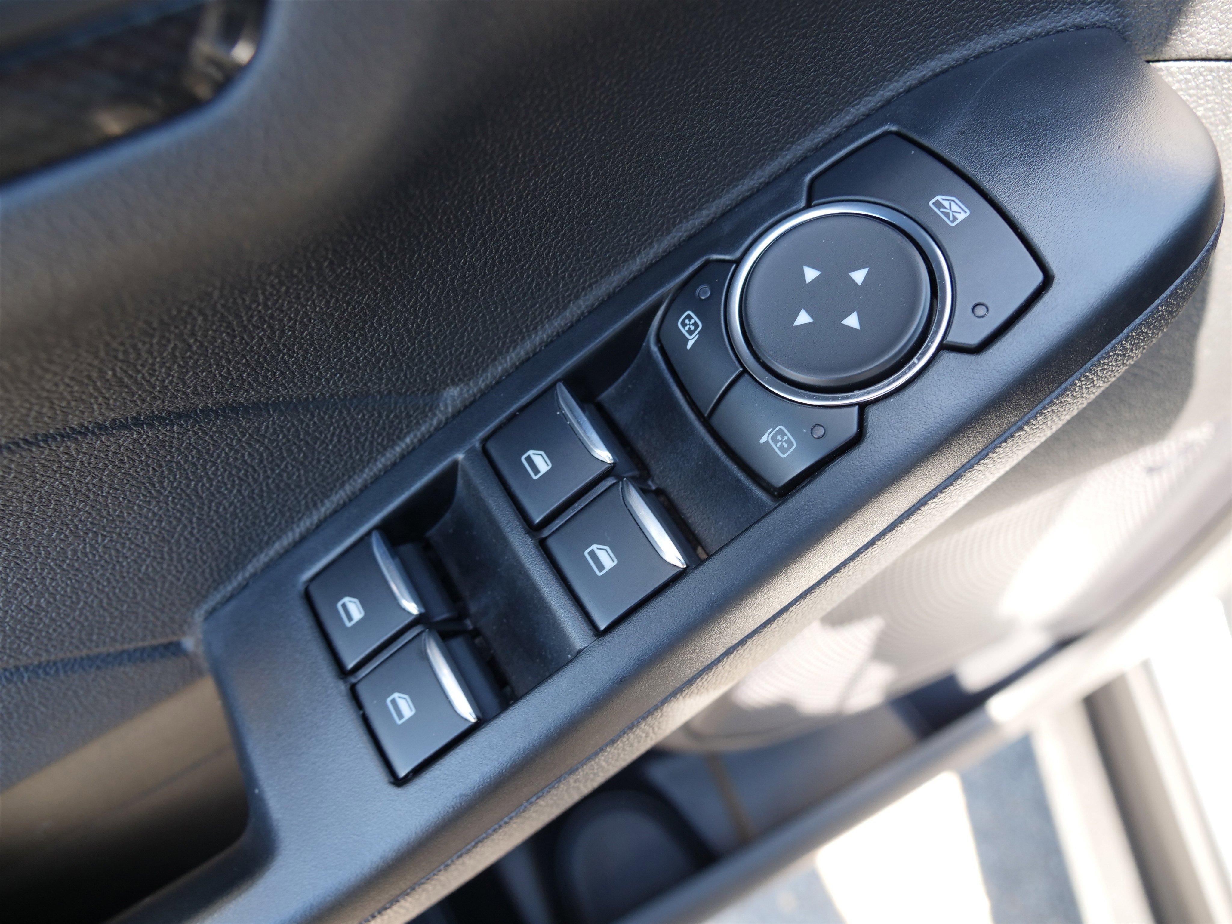 Used 2023 Ford Escape ST-Line w/ Tech Pack #1 image 16