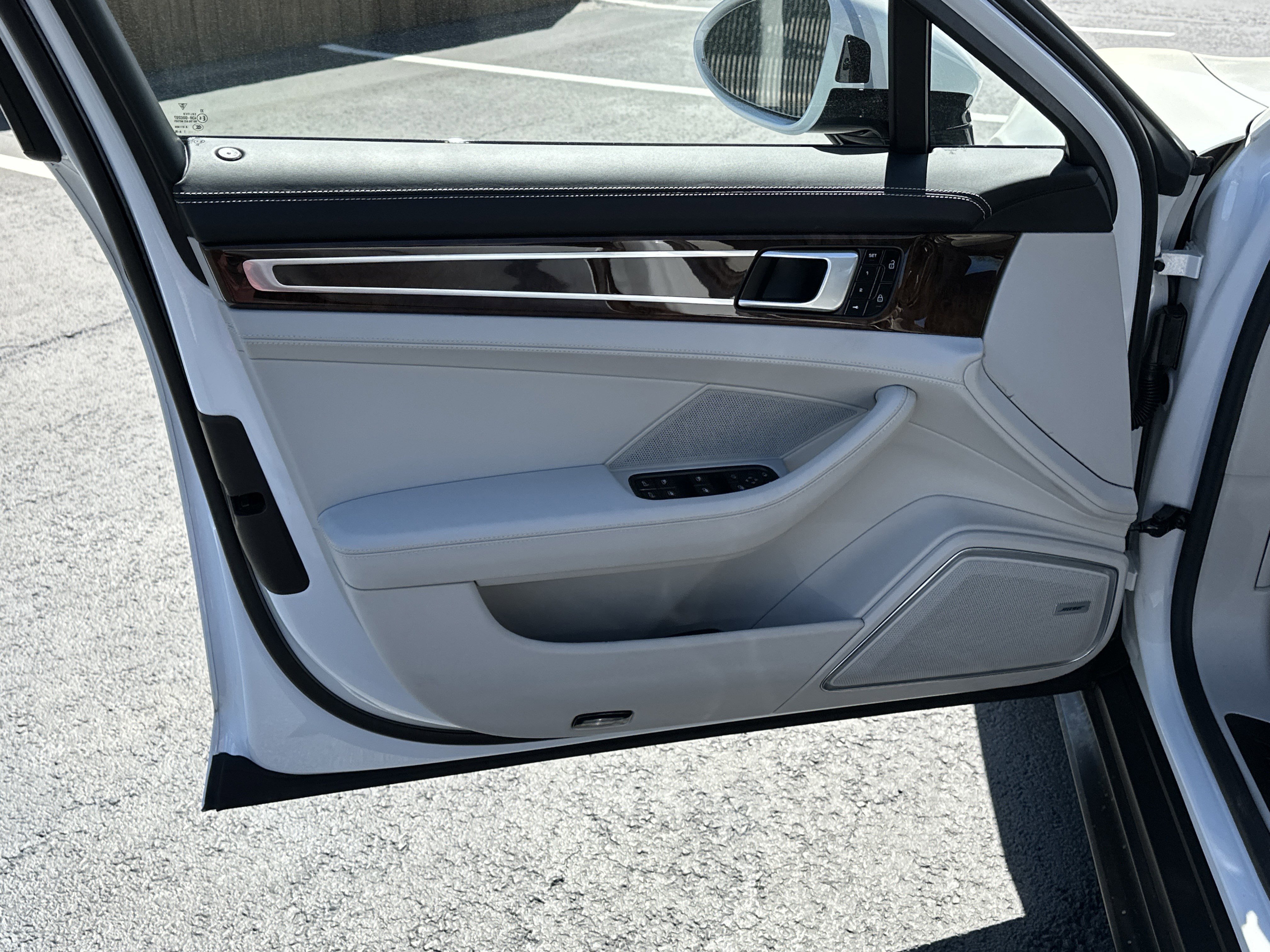 Used 2021 Porsche Panamera GTS image 10