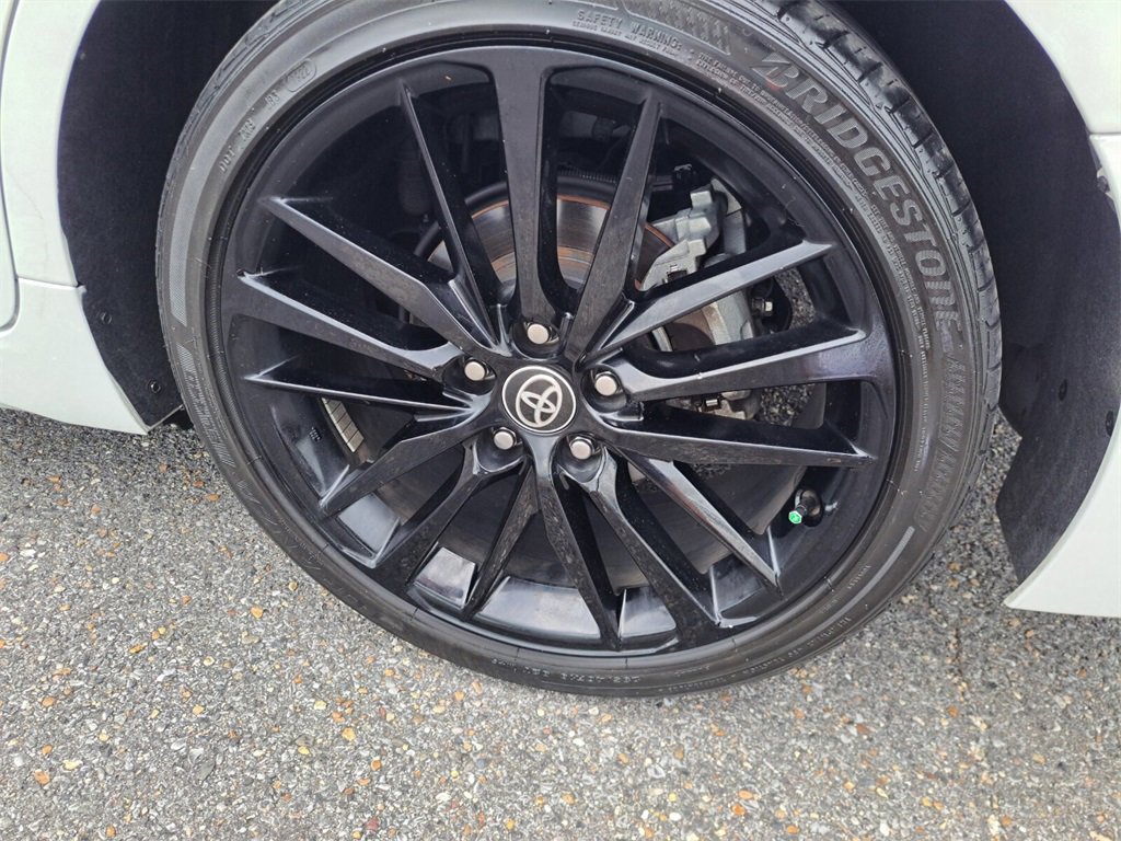 Used 2022 Toyota Camry XSE image 27