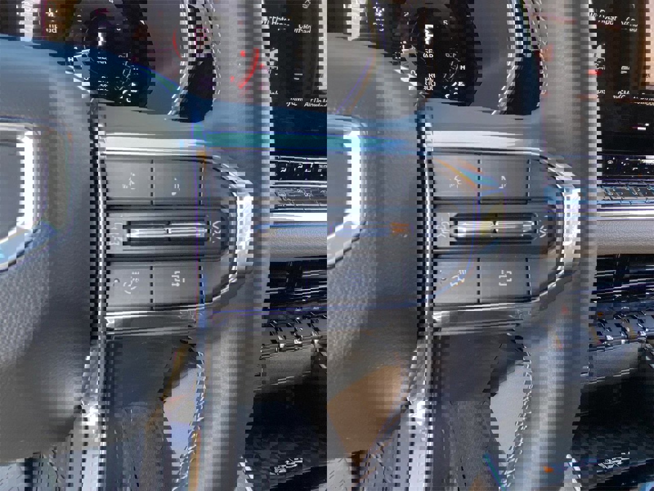 Used 2024 GMC Canyon Denali image 23