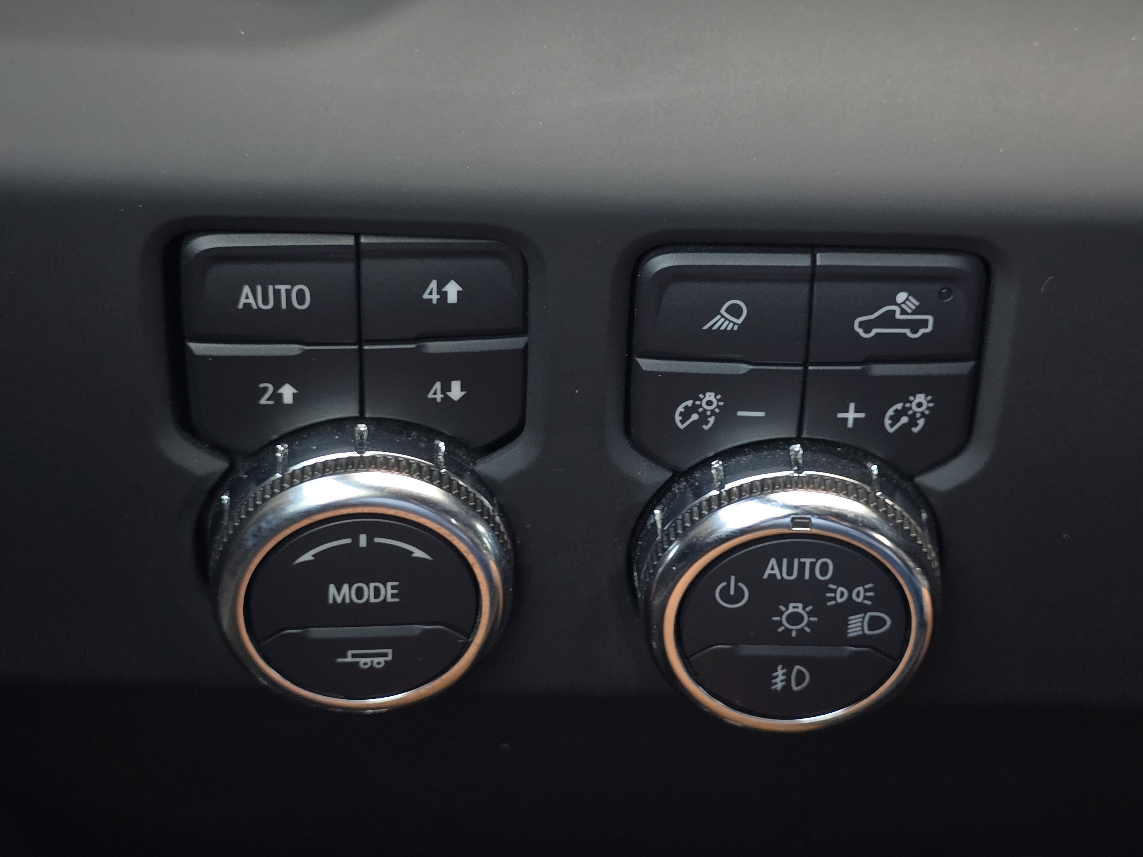Used 2022 GMC Sierra 1500 AT4 w/ AT4 Premium Package AWD/4WD image 18