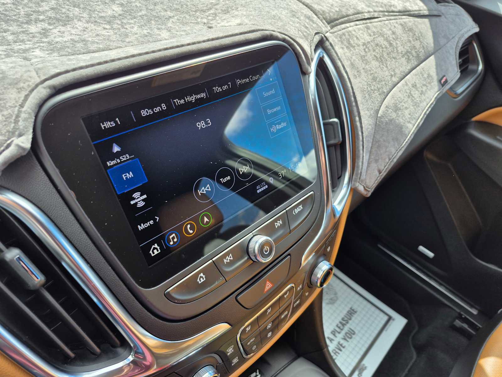 Used 2021 Chevrolet Equinox Premier image 22