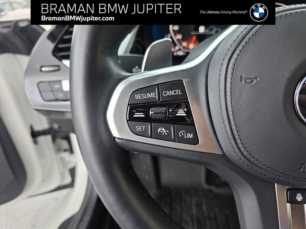 Certified 2022 BMW Z4 M40i w/ Premium Package image 15