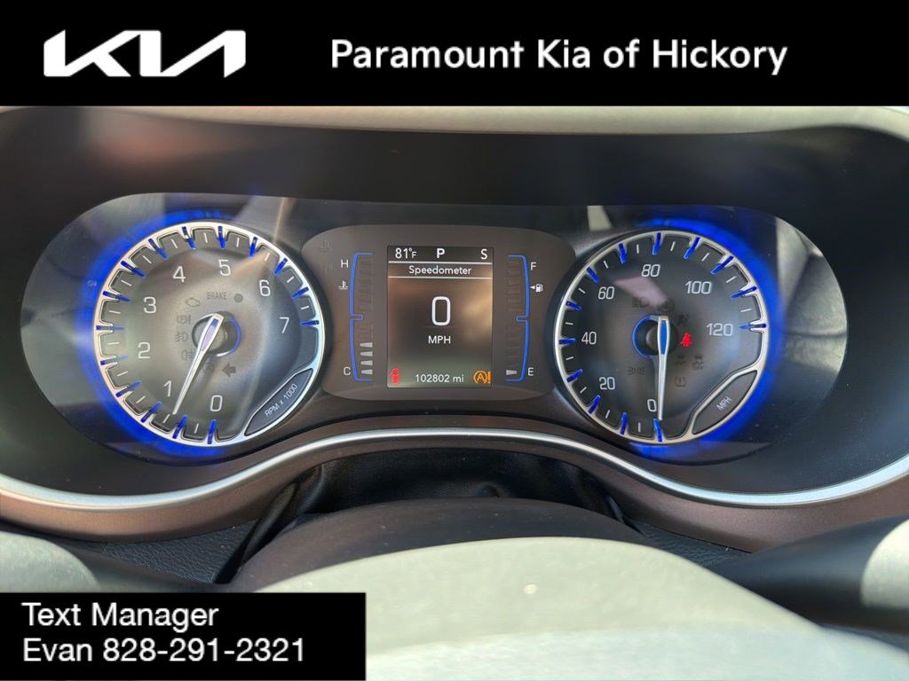 Used 2018 Chrysler Pacifica LX FWD image 19