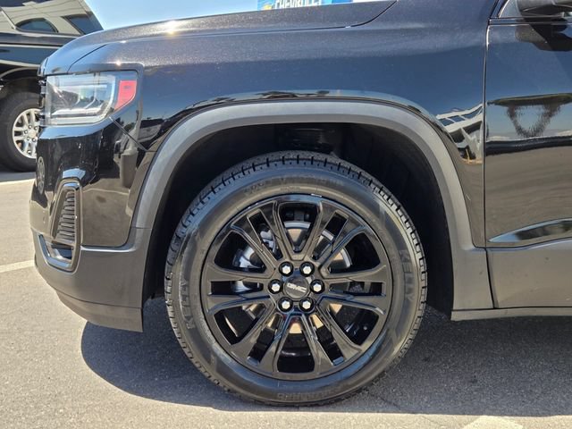 Certified 2022 GMC Acadia SLT w/ Elevation Edition FWD image 9