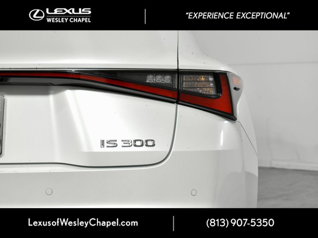 Used 2025 Lexus IS 300 w/ Comfort Package RWD image 8