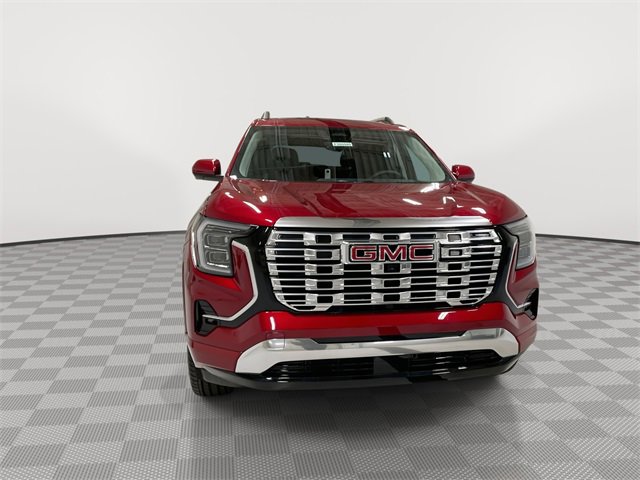 New 2026 GMC Terrain Denali w/ LPO, Floor Liner Package image 3