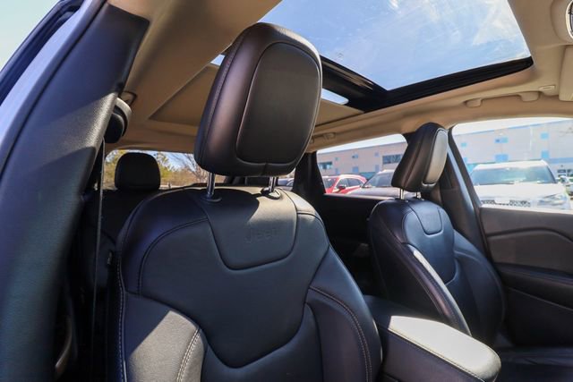 Used 2018 Jeep Cherokee Limited AWD/4WD image 45