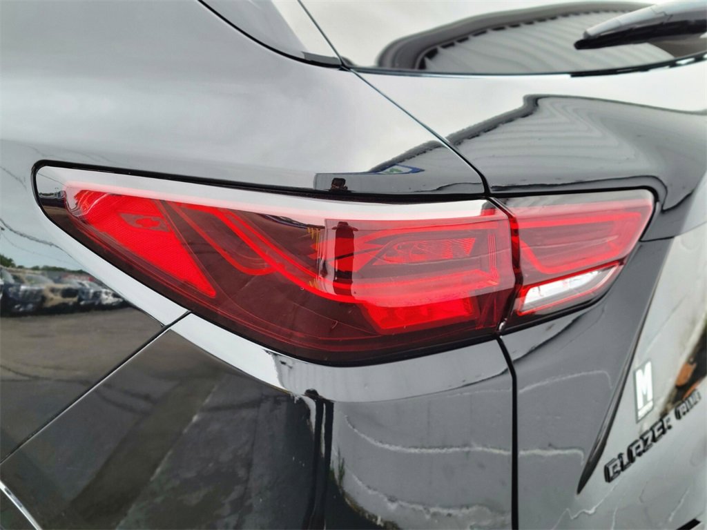 Used 2024 Chevrolet Blazer RS w/ Driver Confidence II Package image 9