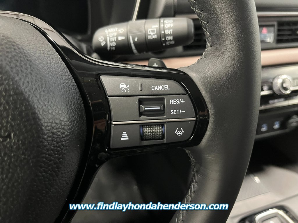 New 2026 Honda Pilot Touring image 16