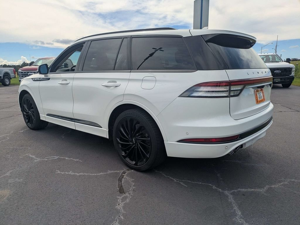 Used 2022 Lincoln Aviator Reserve w/ Equipment Group 201A RWD image 6