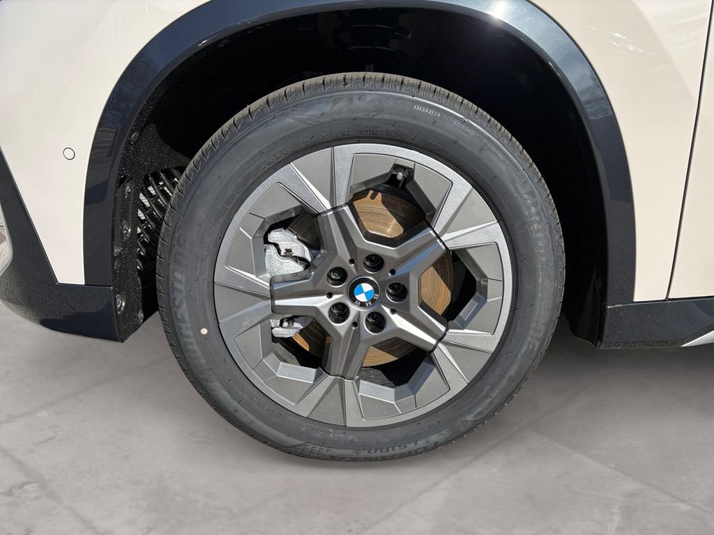 New 2026 BMW X1 xDrive28i image 14