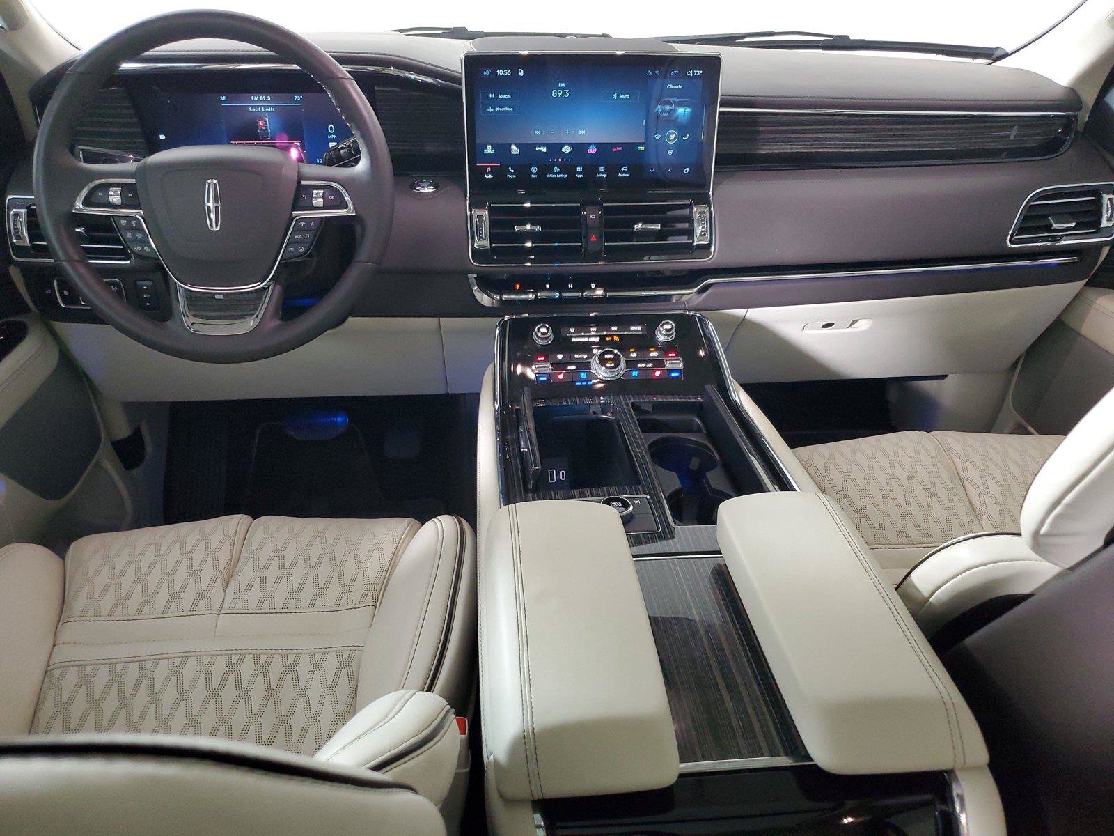 Used 2024 Lincoln Navigator Black Label AWD/4WD image 13