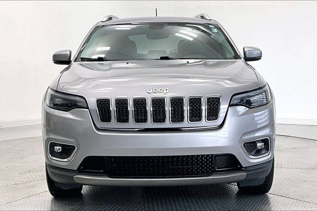 Used 2020 Jeep Cherokee Limited AWD/4WD image 3