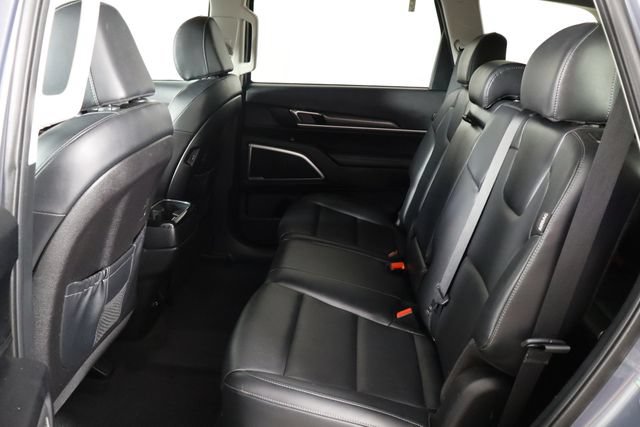 Certified 2024 Kia Telluride LX FWD image 16